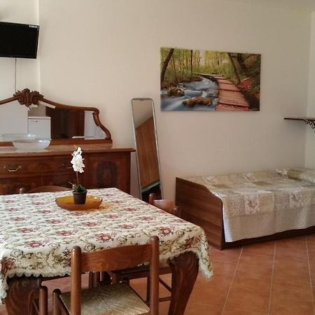Case In Campagna Con Piscina A Todi Exteriör bild
