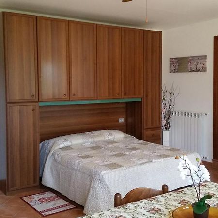 Case In Campagna Con Piscina A Todi Exteriör bild